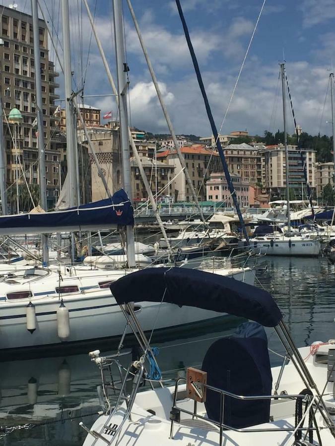 Sabrina'S Relax Fra Mare E Storia Apartment Savona Bagian luar foto